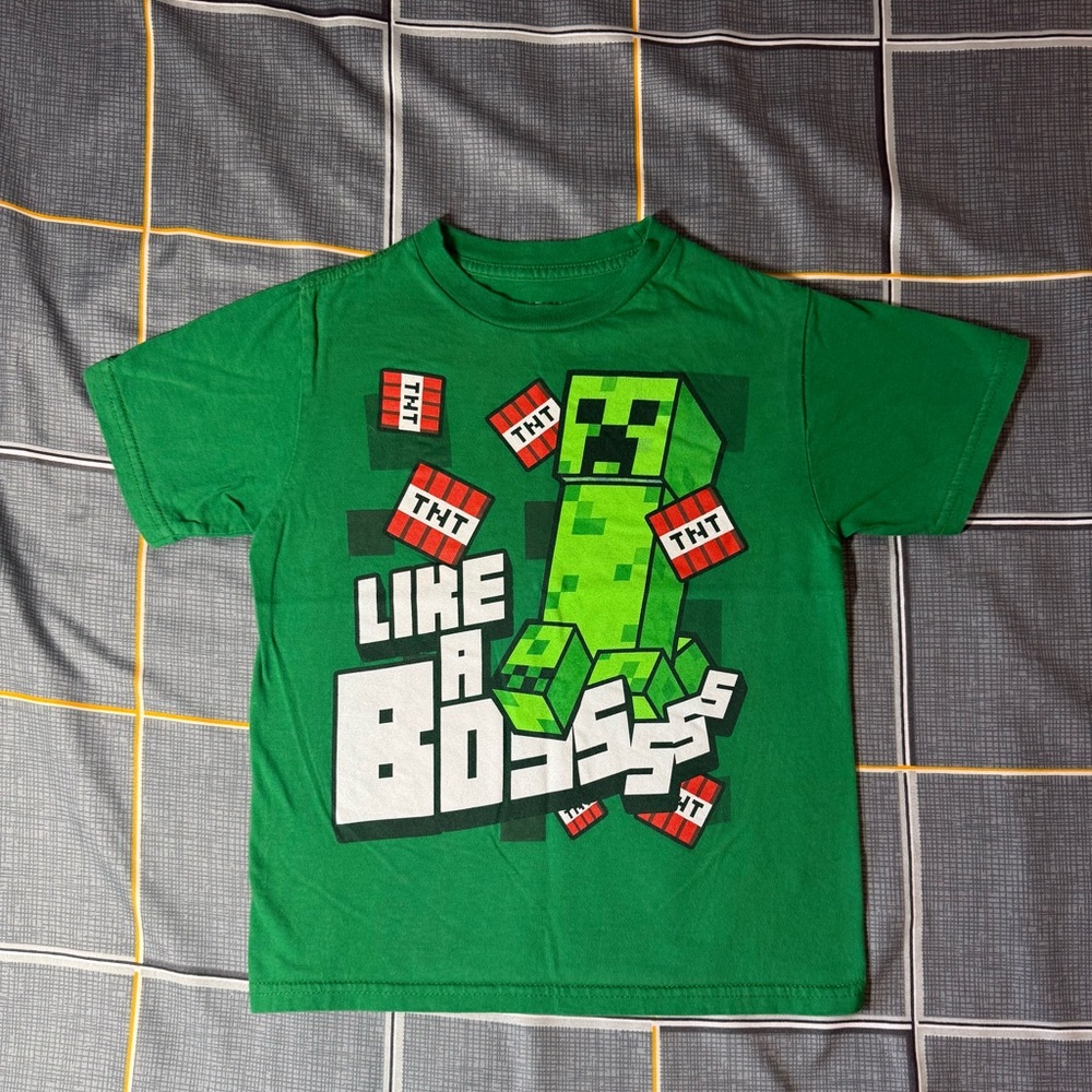 💙Mojang Minecraft Green Graphic T-Shirt Boys/Girls Size Small